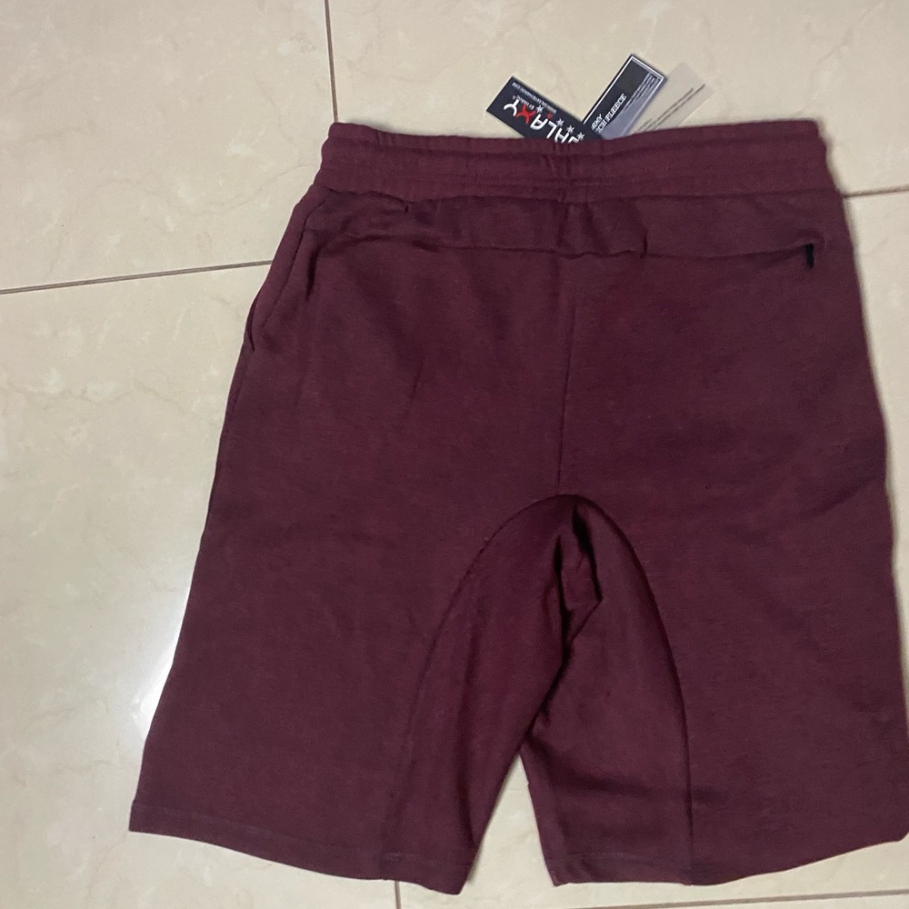 Galaxy shorts size small - Picture 2 of 2